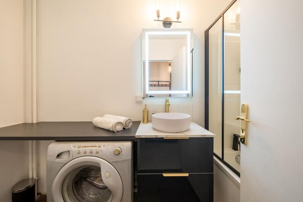 Appartement Cosy Art Deco/ Proche Centre-Ville Нант Екстериор снимка